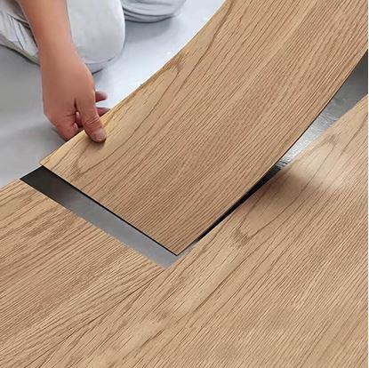 Obrázek PVC samolepicí dřevěná podlaha