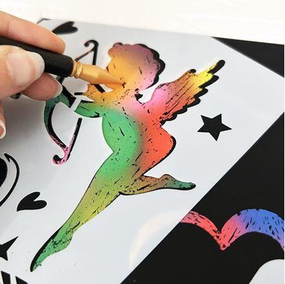 Obrázek 5 ks vyškrabávacích šablon A4 + 2 pera