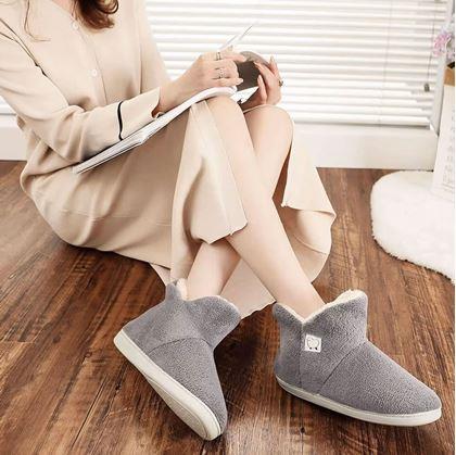 Obrázek z Vysoké zateplené papuče s kožíškem - 37-39