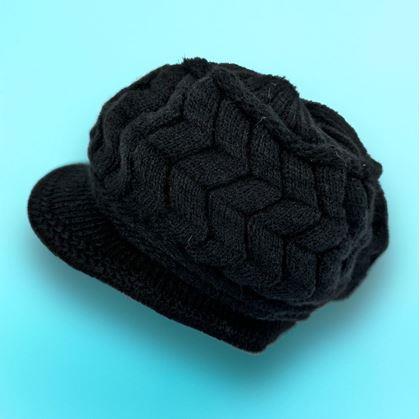 Obrázek z Zateplený baret s kožíškem - černý