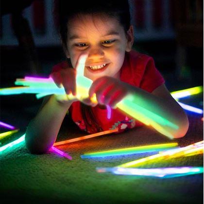 Obrázek z Svítící tyčinky LightStick 100 ks