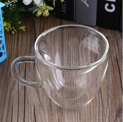 Obrázek z Skleněný hrnek s dvojitou stěnou - srdíčko