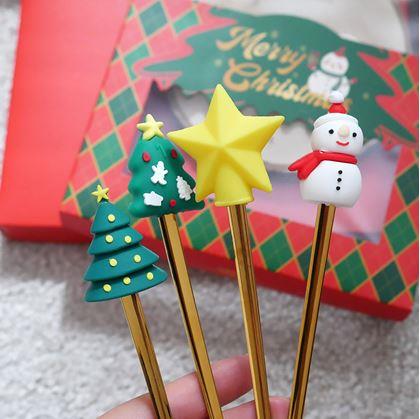 Obrázek z Sada vánočních lžiček v dárkové krabiččce 4 ks