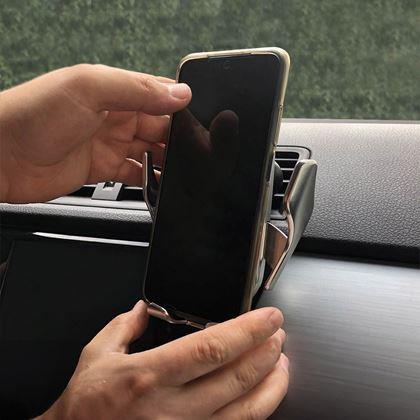 Obrázek z Držák telefonu s bezdrátovým nabíjením deluxe