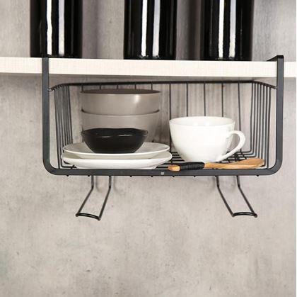 Obrázek z Závěsný kovový košík s háčky - černý