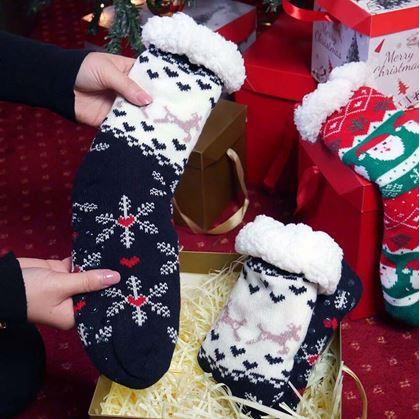 Obrázek z Vánoční hřejivé ponožky s kožíškem - zimní čas