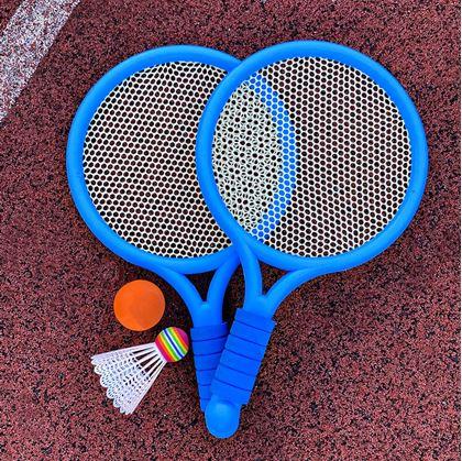 Obrázek z Dětská sada na badminton - pálky, míček, košíček