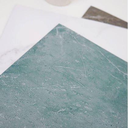 Obrázek z PVC samolepicí podlahové čtverce 30x30 cm - modro šedý mramor