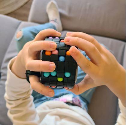 Obrázek z Otočný hlavolam pneumatika