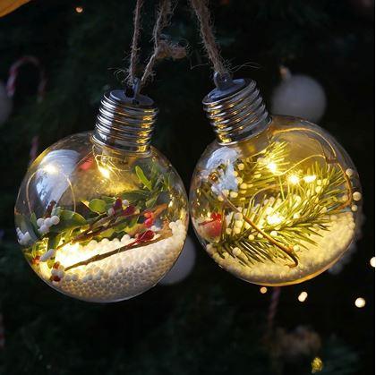 Obrázek z Vánoční LED svítící koule na stromeček - girlanda