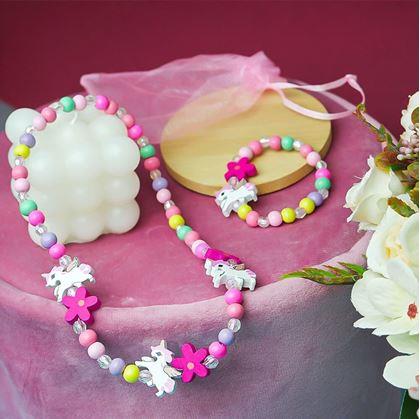 Obrázek z Sada náhrdelník a náramek z dřevěných korálků