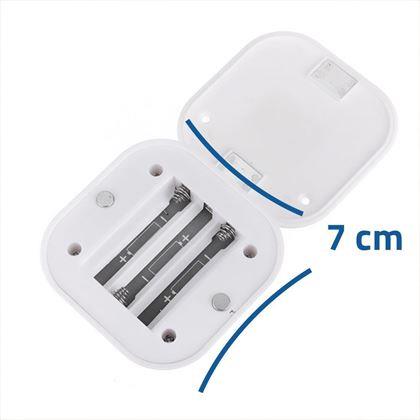 Obrázek z Noční LED světlo na baterie se senzorem pohybu