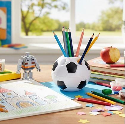 Obrázek z Držák na tužky - fotbalový míč