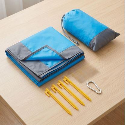 Obrázek Plážová podložka s kolíky odolná vůči vodě a písku 2x2 m modrá