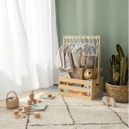 Obrázek z Dětský stojan na oblečení