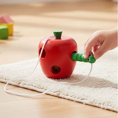 Obrázek Dřevěná hračka - červík v jablku