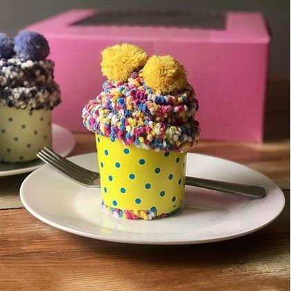 Obrázek z Ponožky v dárkovém balení - žlutý cupcake
