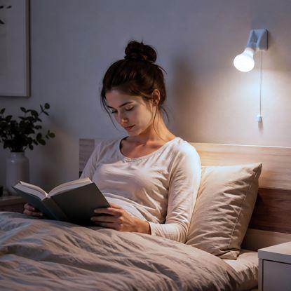 Obrázek Nástěnná LED lampička k posteli se šňůrkovým vypínačem